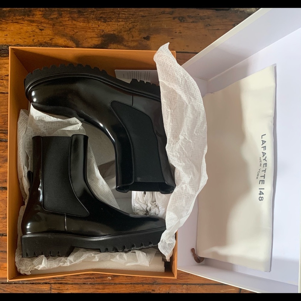 Lafayette 148 - Kellen Ankle Boots in Italian Leather